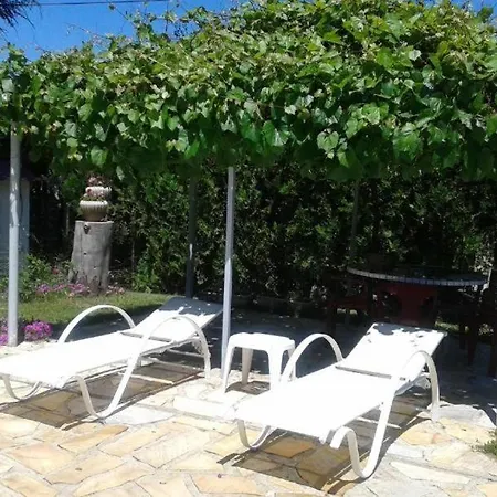 Domaine De Lazuel A 2,5km Du Centre Bed & Breakfast *